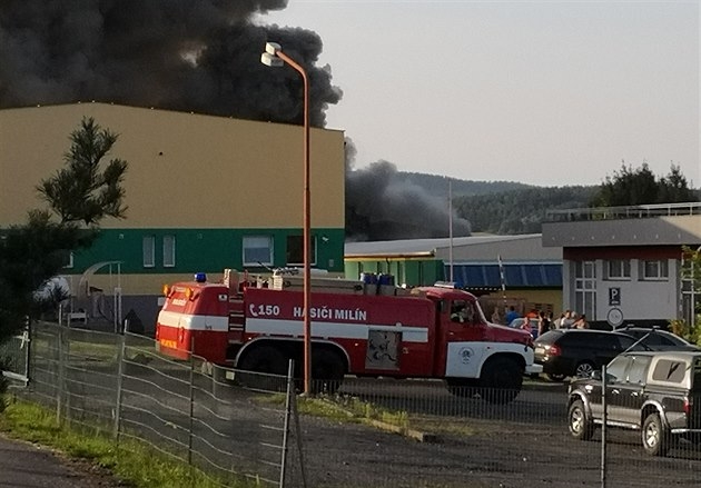 Hasiči Milín u požáru Ravaku